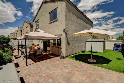 4389 Panther Cove Dr, Las Vegas, NV 89115