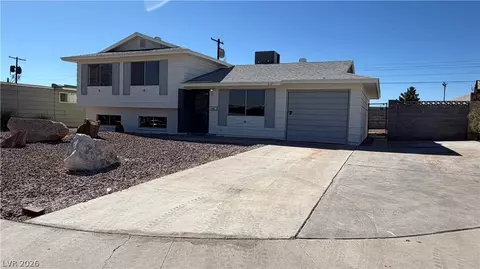 6121 Jones Cir, Las Vegas, NV 89107
