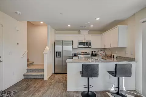 2774 Champagne Gold Ave, North Las Vegas, NV 89086