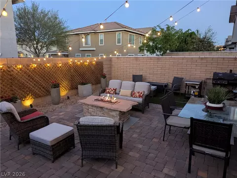 Exterior - 316 Cape Seville Pl, Henderson, NV 89015 photo 5 of 12