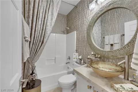 Bath - 2635 Dirleton Pl, Henderson, NV 89044 photo 4 of 4