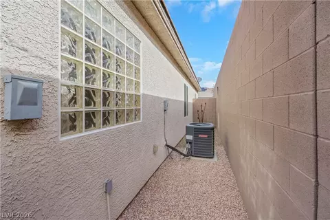 Exterior - 2635 Dirleton Pl, Henderson, NV 89044 photo 11 of 11