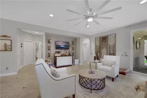 Entry Way - 2635 Dirleton Pl, Henderson, NV 89044 photo 2 of 5
