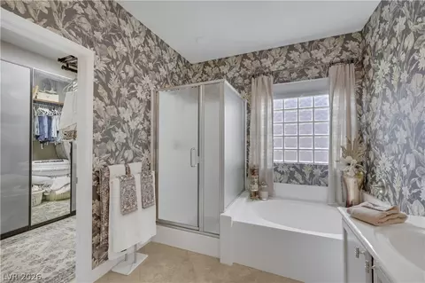 Bath - 2635 Dirleton Pl, Henderson, NV 89044 photo 2 of 4