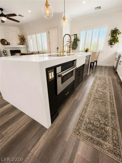 Kitchen - 2583 Dirleton Pl, Henderson, NV 89044 photo 5 of 11