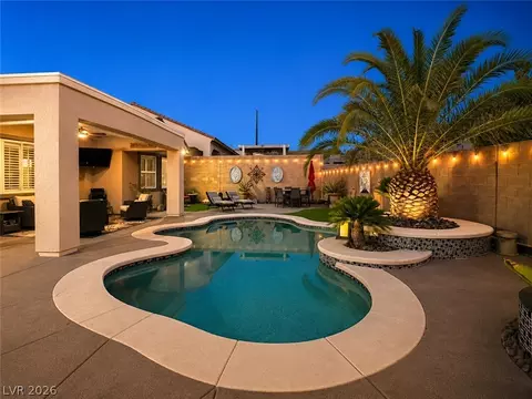 Exterior - 2583 Dirleton Pl, Henderson, NV 89044 photo 11 of 18