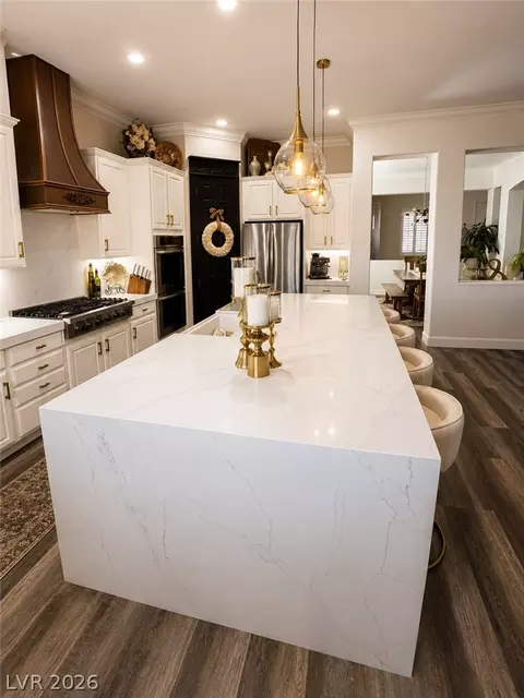 Kitchen - 2583 Dirleton Pl, Henderson, NV 89044 photo 8 of 11