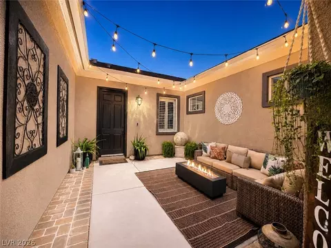 Exterior - 2583 Dirleton Pl, Henderson, NV 89044 photo 4 of 18