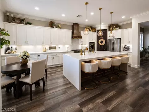 Kitchen - 2583 Dirleton Pl, Henderson, NV 89044 photo 7 of 11