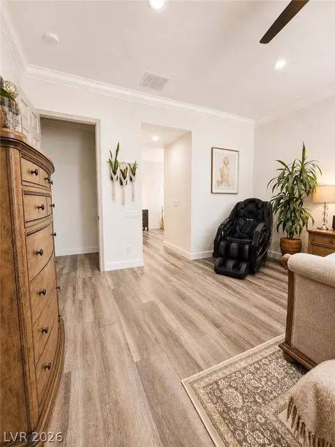 Entry Way - 2583 Dirleton Pl, Henderson, NV 89044 photo 4 of 9