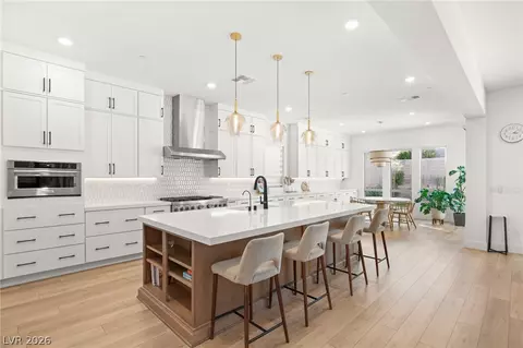 237 Wilson Ridge St, Las Vegas, NV 89138