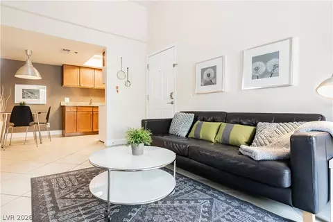 4200 S Valley View Blvd #3091, Las Vegas, NV 89103