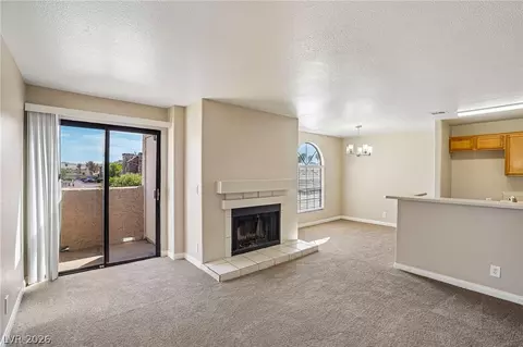 2962 Juniper Hills Blvd #201, Las Vegas, NV 89142