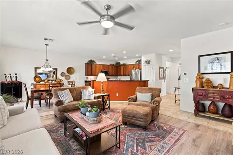 7817 Pine Warbler Way, North Las Vegas, NV 89084