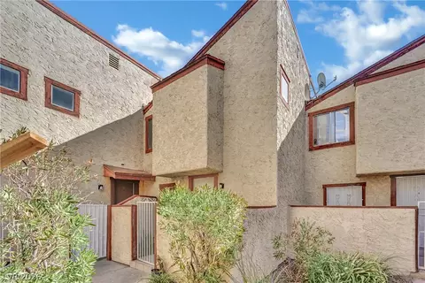 5007 Spencer St #C, Las Vegas, NV 89119