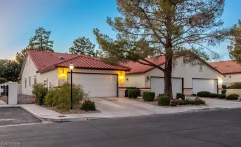 2635 Magic Moon Ln, Las Vegas, NV 89146