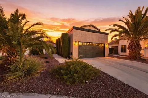 6556 Gatehouse Ln, Las Vegas, NV 89108