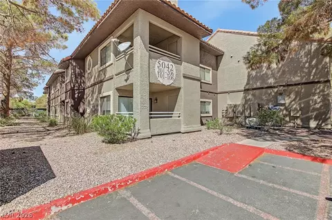 5042 S Rainbow Blvd #102, Las Vegas, NV 89118