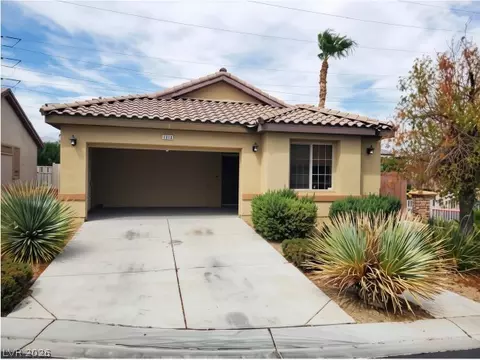 2016 Pelican Sky Beach Ave, North Las Vegas, NV 89081