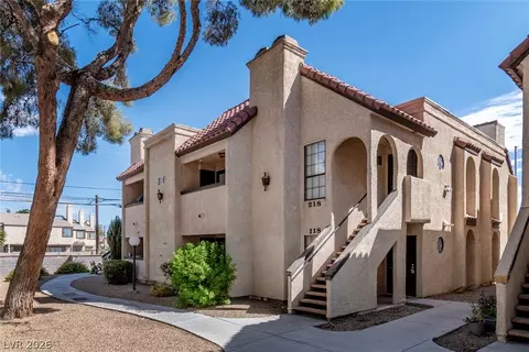 1751 E Reno Ave #118, Las Vegas, NV 89119