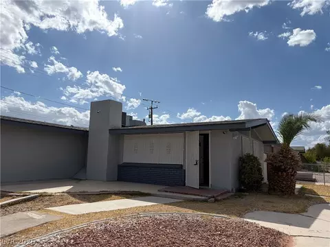 5701 Evergreen Ave, Las Vegas, NV 89107