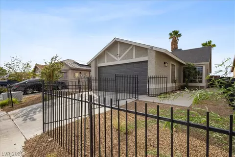 4349 Faberge Ave, Las Vegas, NV 89115