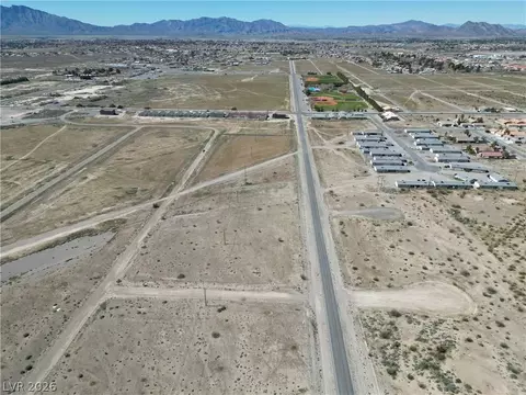 2690 Eastwind St, Pahrump, NV 89048