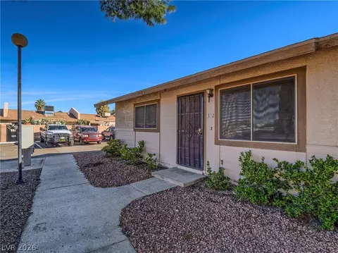 372 Linn Ln, Las Vegas, NV 89110