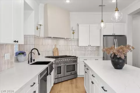 2972 Via Meridiana, Henderson, NV 89052