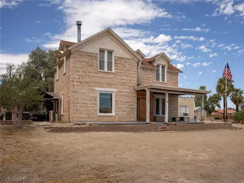 Exterior - 560 Bonelli Ave, Overton, NV 89040 photo 2 of 6