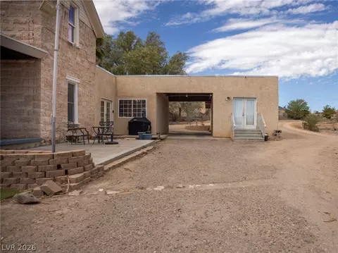 Exterior - 560 Bonelli Ave, Overton, NV 89040 photo 3 of 6