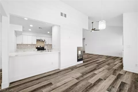1904 Bradbury Cir, Las Vegas, NV 89128