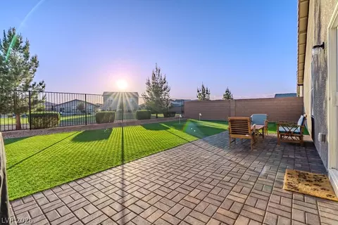 381 Bridal Veil Falls St, Indian Springs, NV 89018