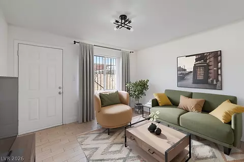 3726 Hazelwood St #14, Las Vegas, NV 89119