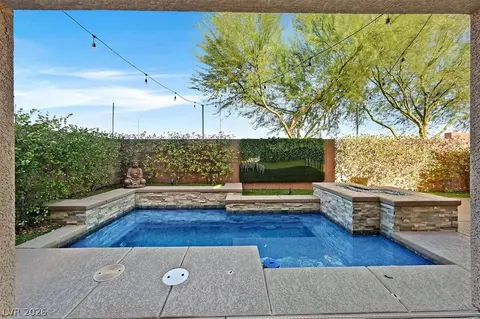 9772 Smokey Moon St, Las Vegas, NV 89141
