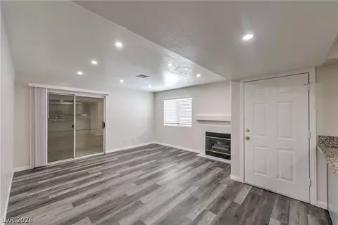 2725 S Nellis Blvd #1078, Las Vegas, NV 89121