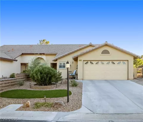 4825 Lawnwood Ct, Las Vegas, NV 89130