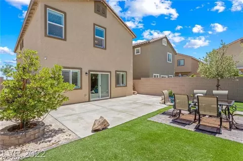 9161 Rolling Sky Dr, Las Vegas, NV 89178