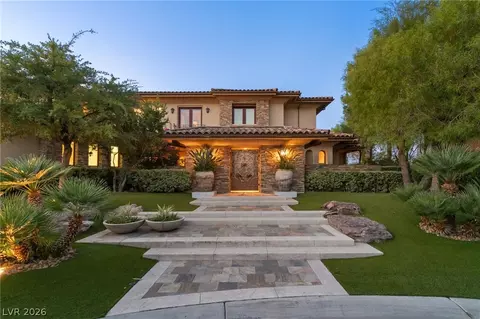 5 Wild Ridge Ct, Las Vegas, NV 89135