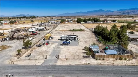 3160 Wall St, Pahrump, NV 89061