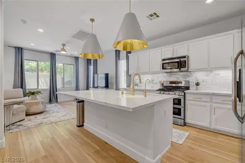 10781 Villa Carlotta Ct, Las Vegas, NV 89141
