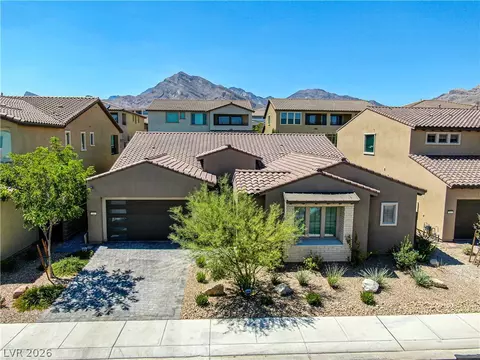 207 Cactus Sunrise St, Las Vegas, NV 89138