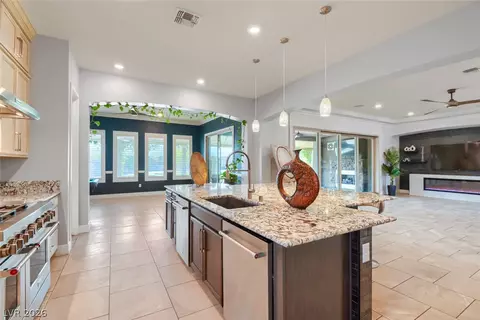 7771 Mojave Yucca Ct, Las Vegas, NV 89131