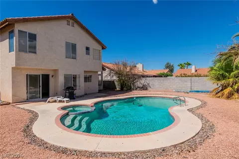 318 Bradford Dr, Henderson, NV 89074