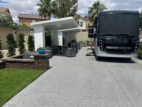 8175 Arville St #236, Las Vegas, NV 89139