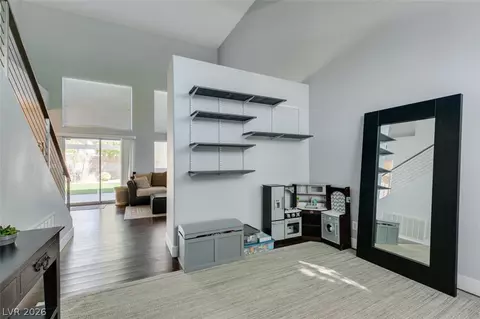1013 Corsica Ln, Las Vegas, NV 89144