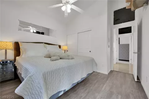 Bedroom - 2154 Eaglepath Cir, Henderson, NV 89074 photo 5 of 6