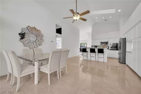 Dining - 2154 Eaglepath Cir, Henderson, NV 89074 photo 1 of 2