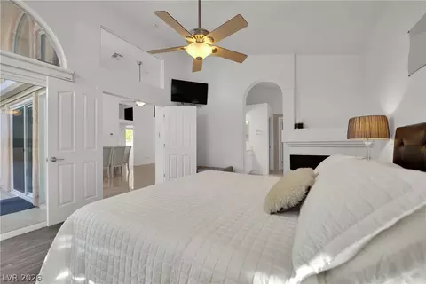 Bedroom - 2154 Eaglepath Cir, Henderson, NV 89074 photo 2 of 6