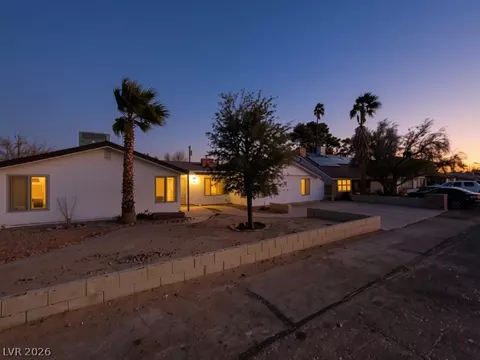 1710 Shadow Mountain Pl, Las Vegas, NV 89108